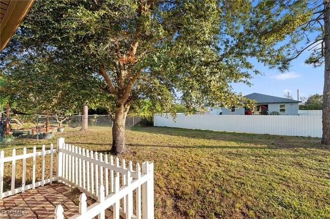 Building Photo - 2805 66th St W