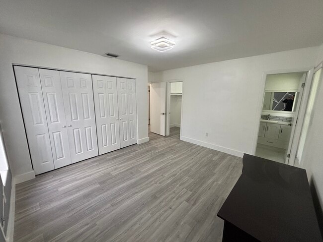 Building Photo - 11105 SW 156th Terrace