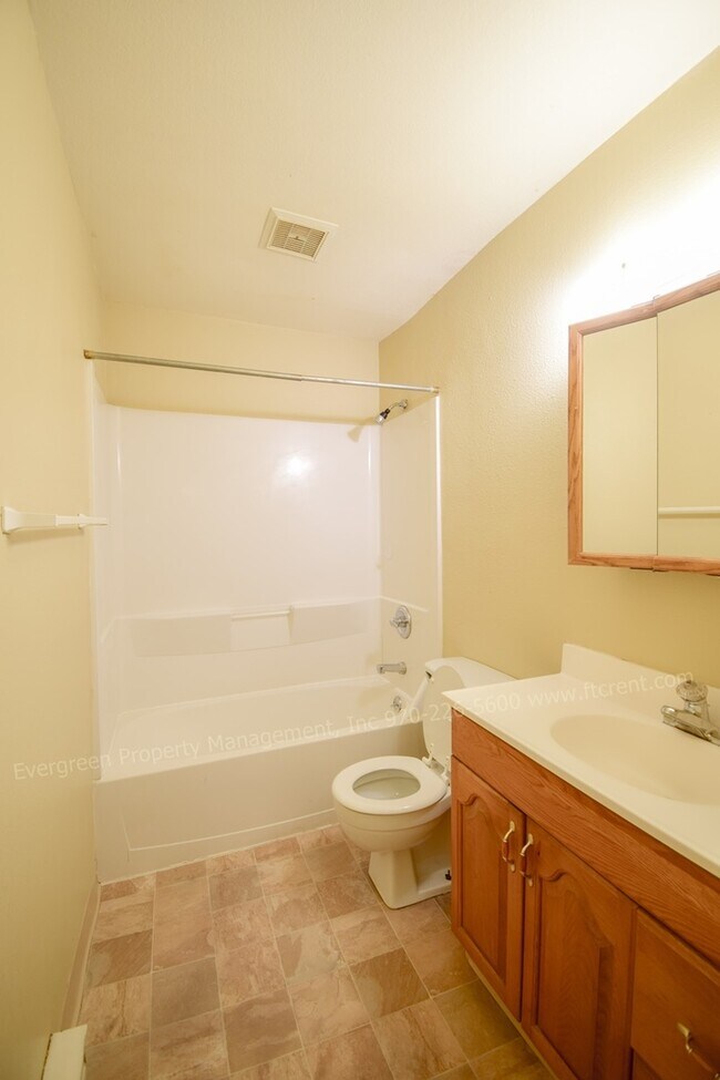 Building Photo - 211 N Shields St