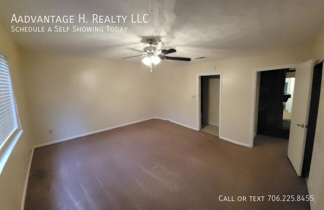 Building Photo - 4848 Basswood Dr