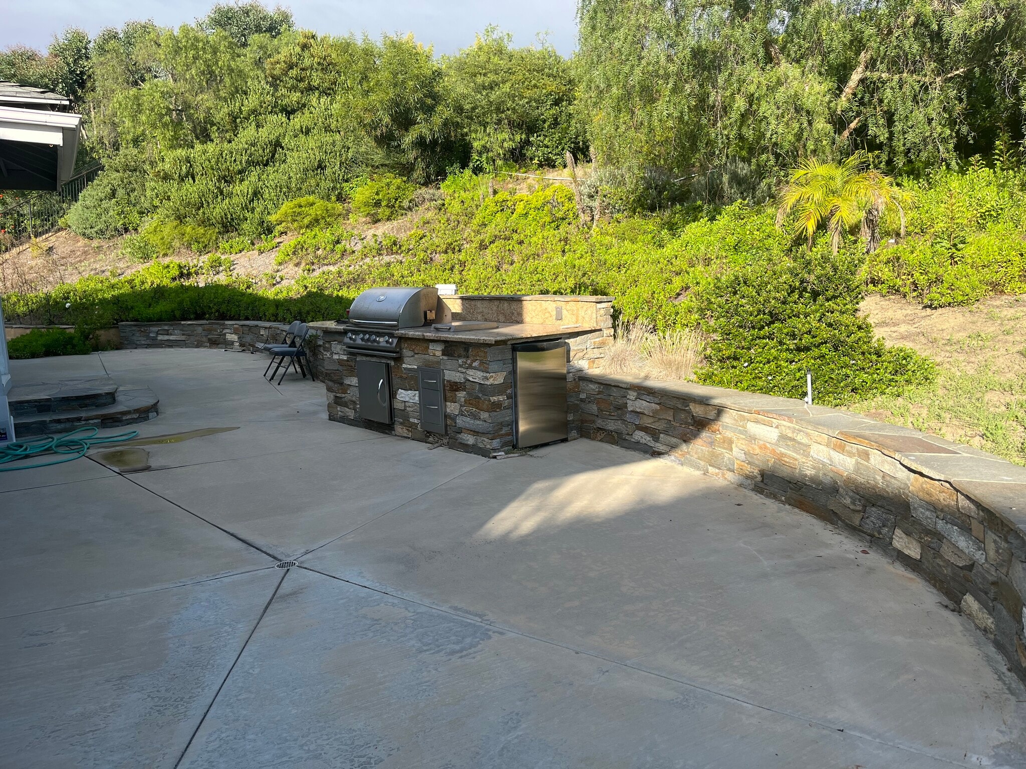 Backyard patio with BBQ - 483 Calle Amigo