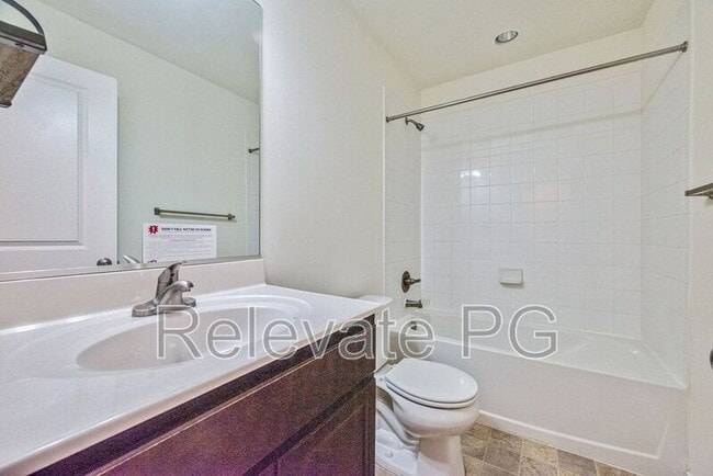 Building Photo - 1328 Stone Rdg Pk Lp