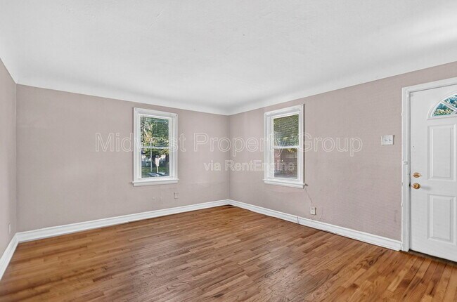 Building Photo - 7815 Cler Ave