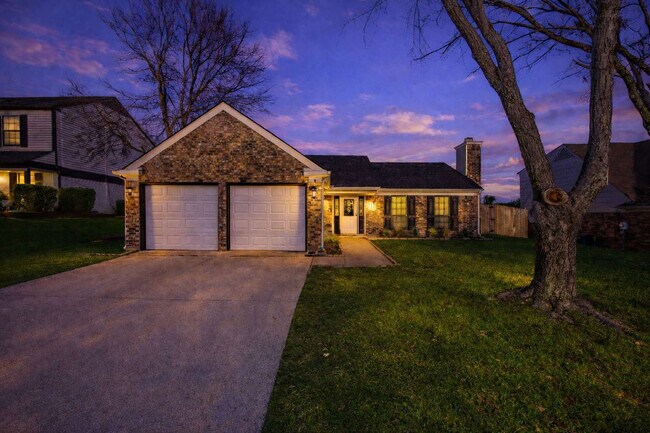 Building Photo - 4629 Amherst Ln