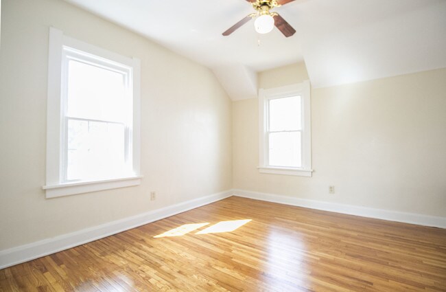 Building Photo - 306 E Northgate Pkwy