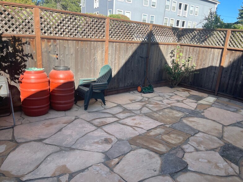 Patio - 538 A St