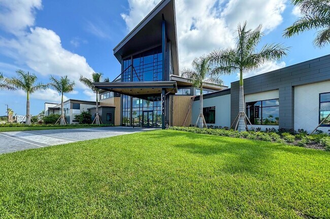 Building Photo - 9312 Tequila Sunrise Dr