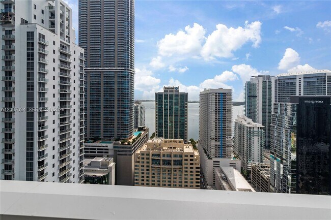 Building Photo - 1080 Brickell Ave
