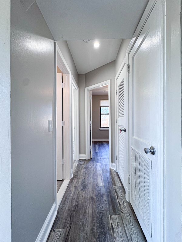 Building Photo - 4630 Hillside Rd SE