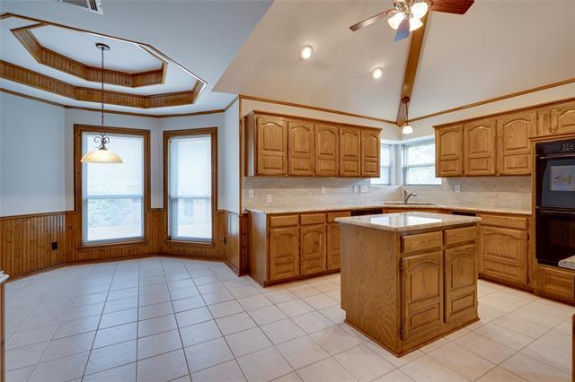Building Photo - 2942 Woodland Hills Dr