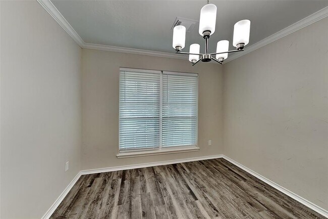 Building Photo - 20403 Timber Trail Way