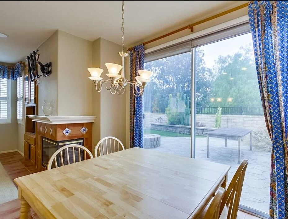 Building Photo - 11779 Westview Pky