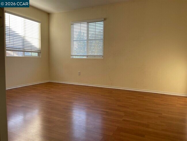 Building Photo - 4443 Meadow Valley Cir