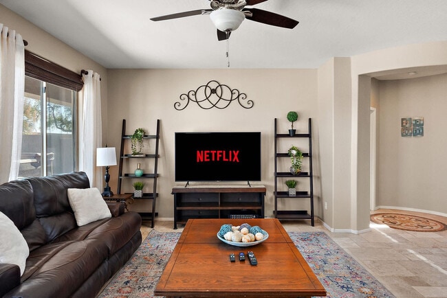 Building Photo - 4123 S Adelle