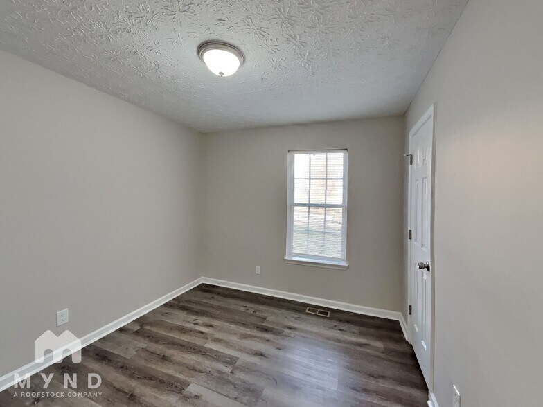 Building Photo - 1016 Bridle Creek Dr