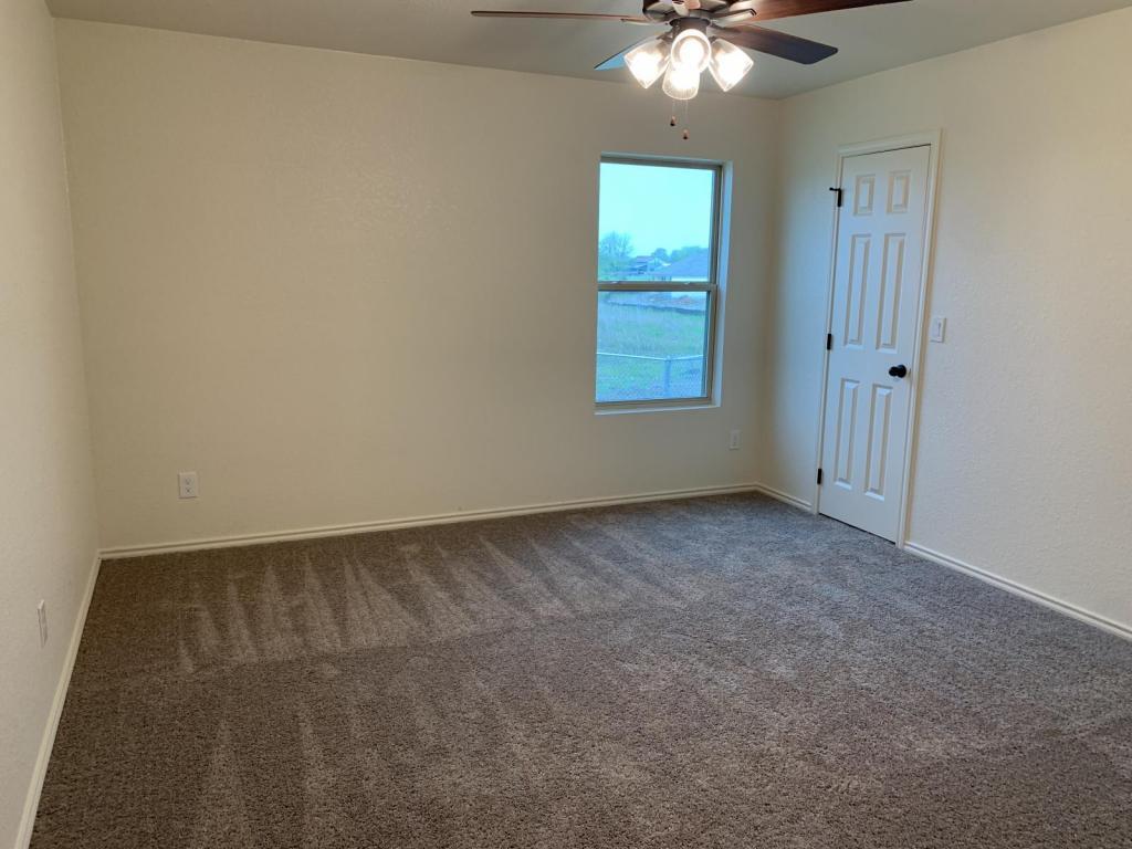 Bedroom - 2421 Alterman Dr