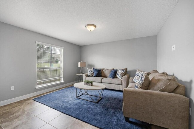 Building Photo - 4415 Mirada Way