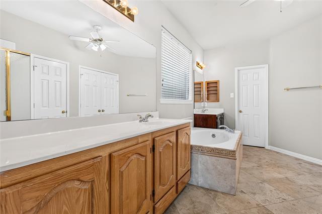 Building Photo - 4325 Boca Raton Dr
