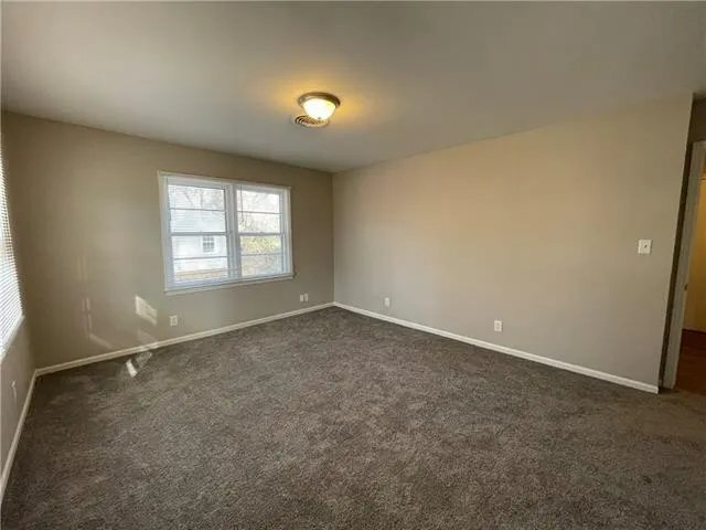 Building Photo - 10623 Palmer Ave