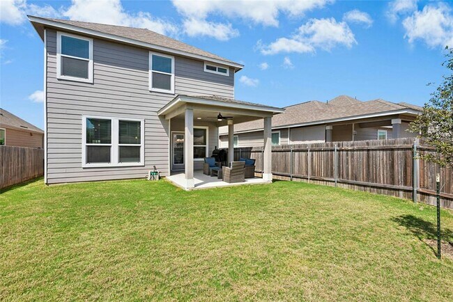 Building Photo - 1124 Aronia Ln