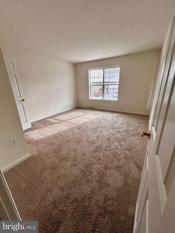 Building Photo - 2005 Greystone Dr