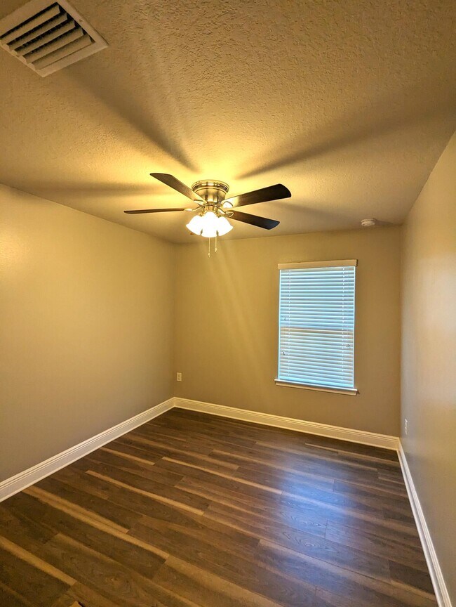 Building Photo - 8776 Brown Pelican Cir