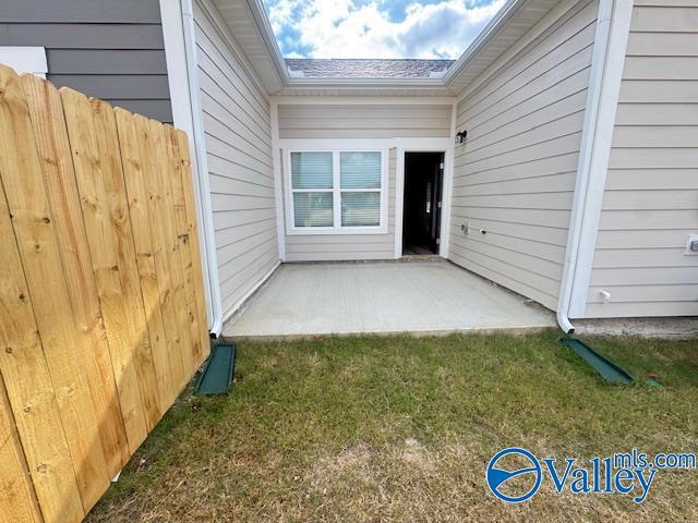 Building Photo - 123 Foster Wy Dr