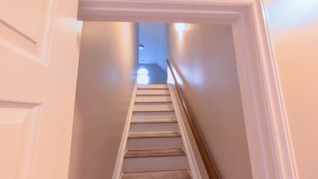 Building Photo - 14808 Bergerac Ct