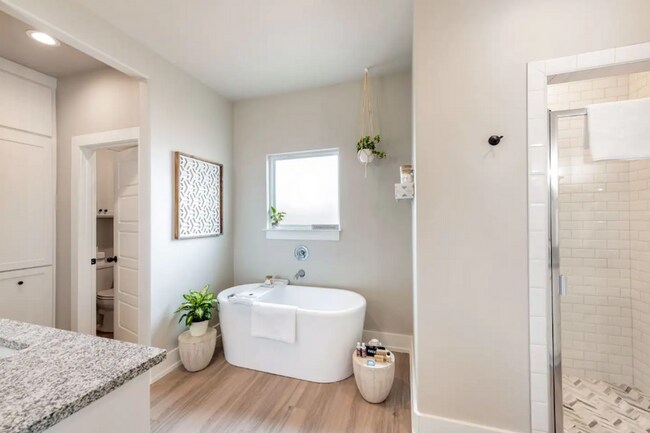 Building Photo - Elegant Home in Northwest Lubbock - Frensh...