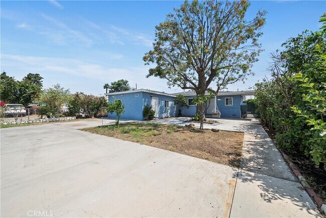 Building Photo - 9796 Stanwin Ave