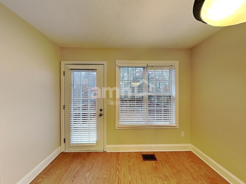 Building Photo - 3641 Auger Trail