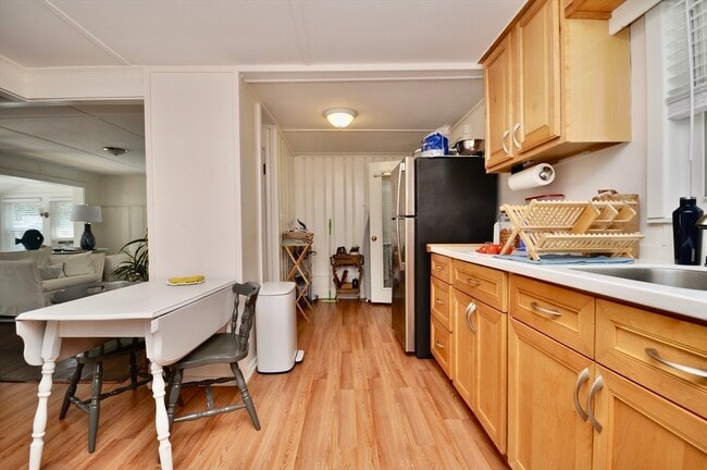 Building Photo - 28 Cochituate Rd