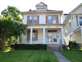 Building Photo - 3530 Shaw Ave