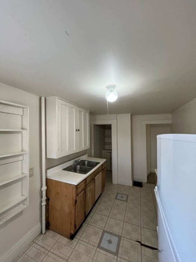 Building Photo - 271