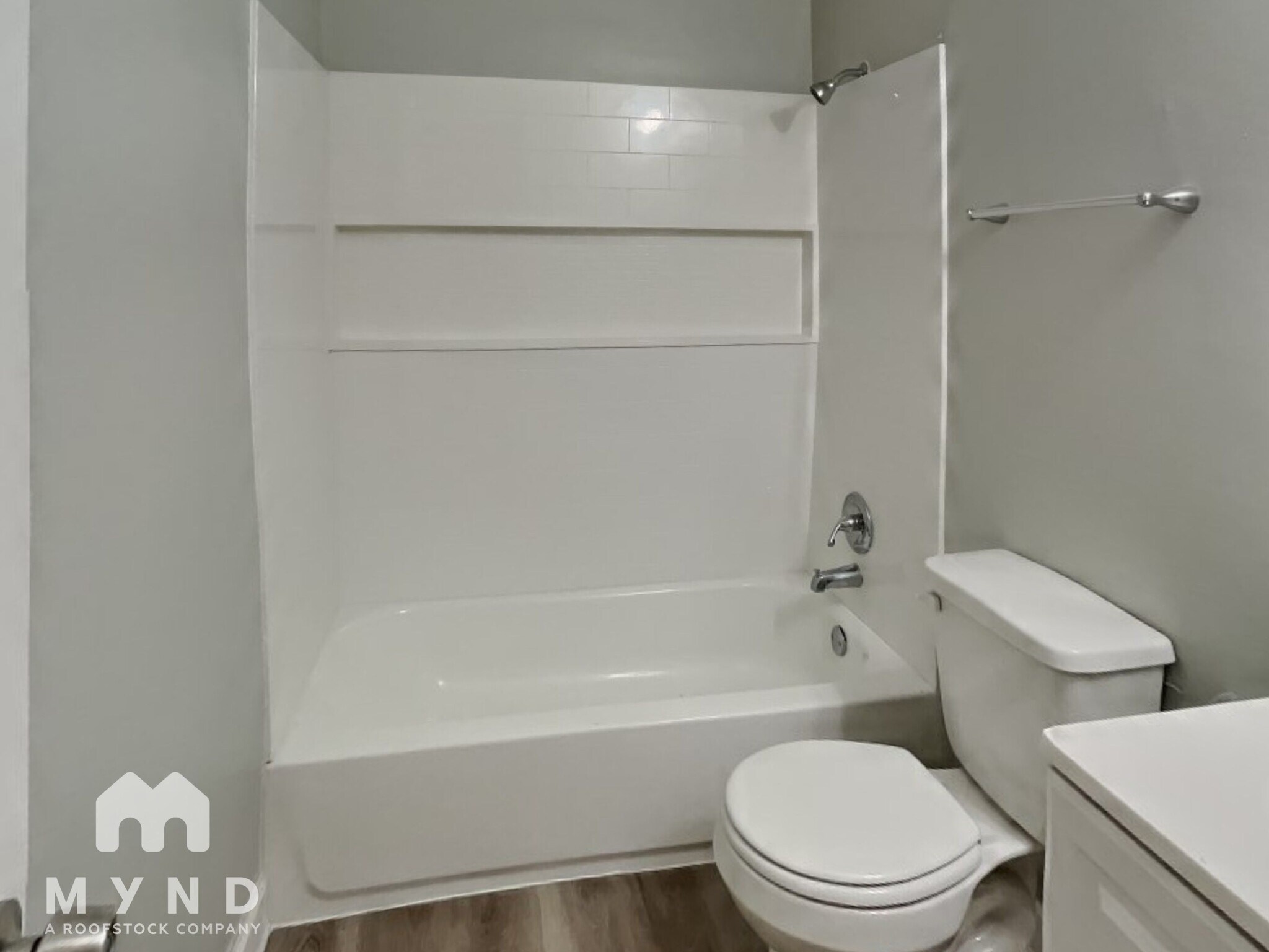 Building Photo - 4629 Sunnyslope Dr