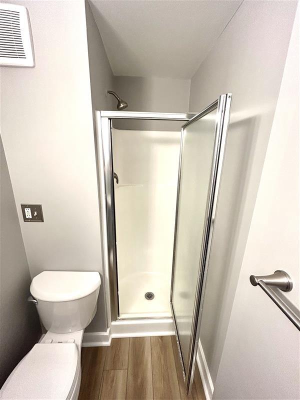 Building Photo - 33 Putnam St