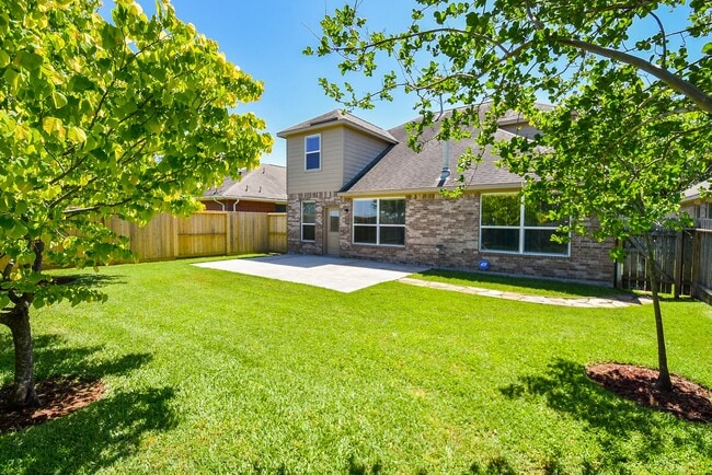 Building Photo - 21373 Thurston Crossing Dr