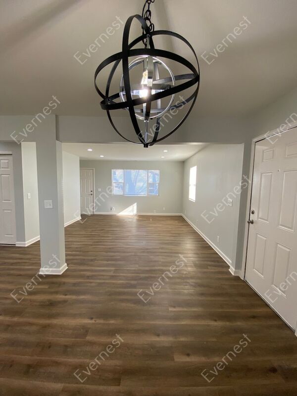 Building Photo - 838 Lock Ave