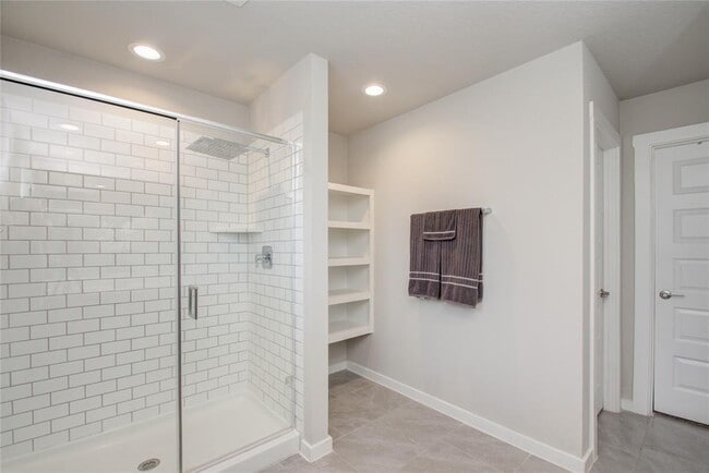 Building Photo - 29414 Emilys Rock Ln