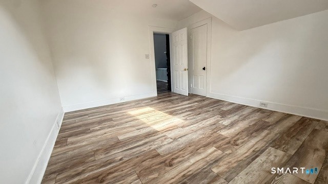Building Photo - 84 Alcove St