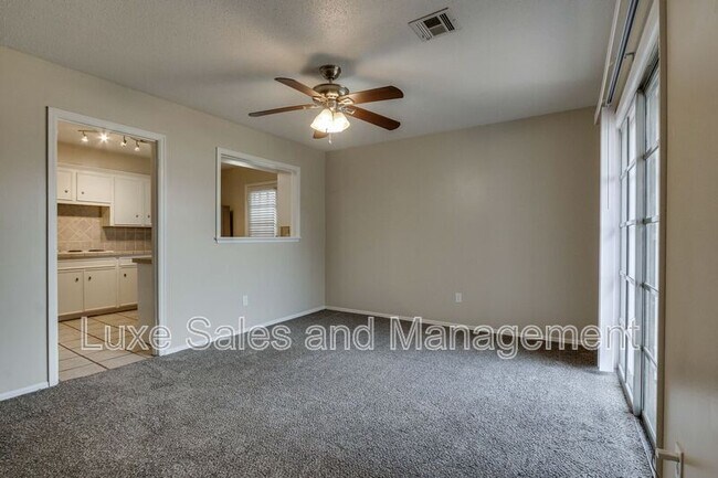 Building Photo - 2518 NW 62nd St