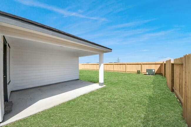 Building Photo - 9035 Rose Water Trl