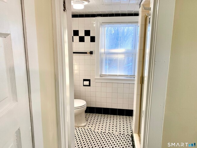 Building Photo - 52 Goffe Terrace