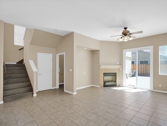 Building Photo - 4312 Middlefield Dr