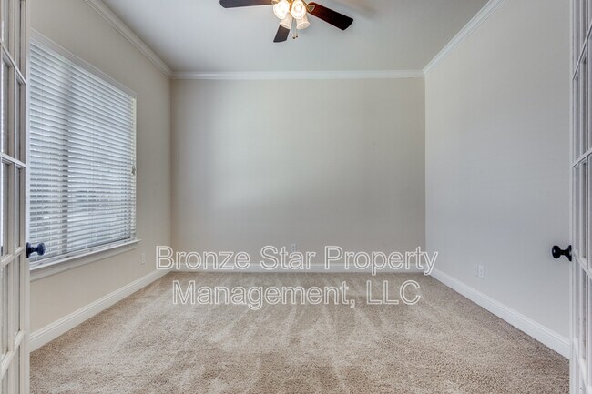 Building Photo - 217 Gilpin Ln