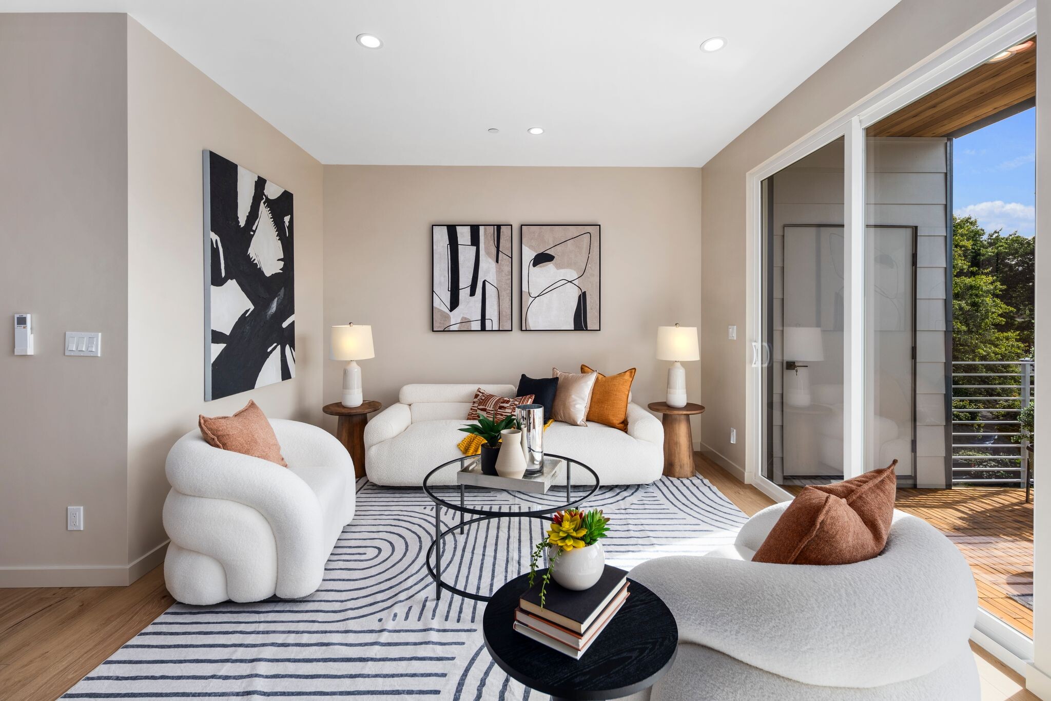 Living room - 10120 NE 185th St