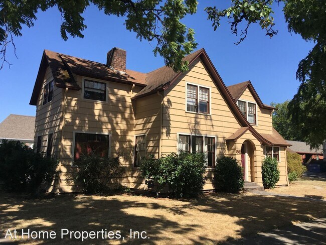 Building Photo - 4 br, 2 bath House - 861 SW Madison Avenue