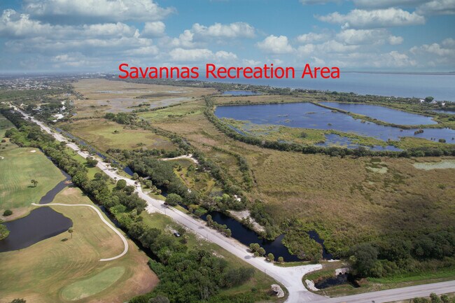 Building Photo - 4916 Silver Oak Dr