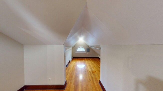 Building Photo - 161 Park Hill Ave