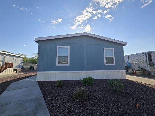 Building Photo - 4650 E Carey Ave